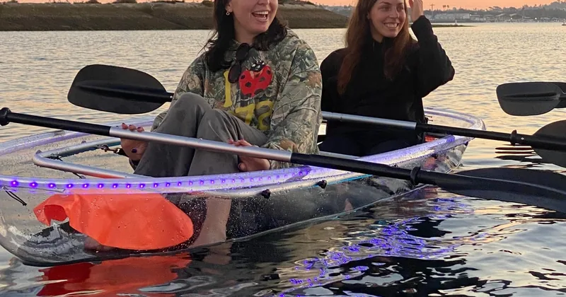 San Diego: Clear Kayak Sunset Tour on Mission Bay
